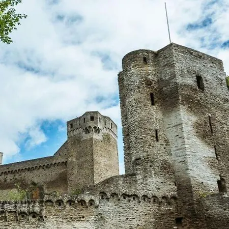 Burg-hohenstein * Hohenstein